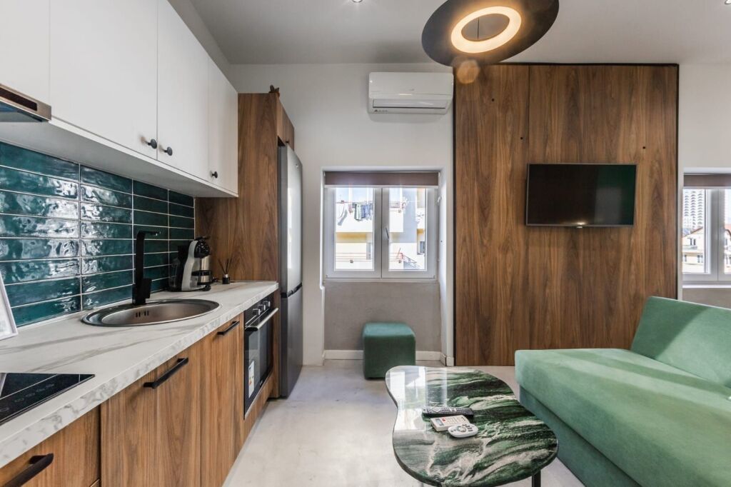 Garsoniere ME QIRA –Qendër / TAIWANI - 100% I RI 🏡✨ 30m2 (kati 5) pa Ashensorë | 50.000 Lekë/Muaj 🔥💥