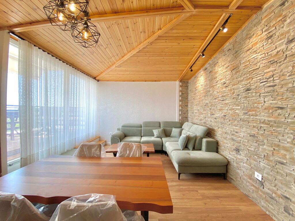 2+1+2 For Rent in Shkoze