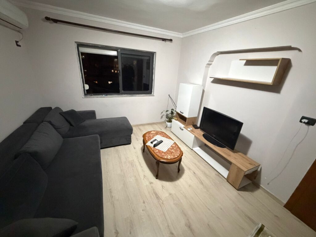 Rent | Apartament 1 + 1 | Rruga Myslym Shyri | 600 €/month