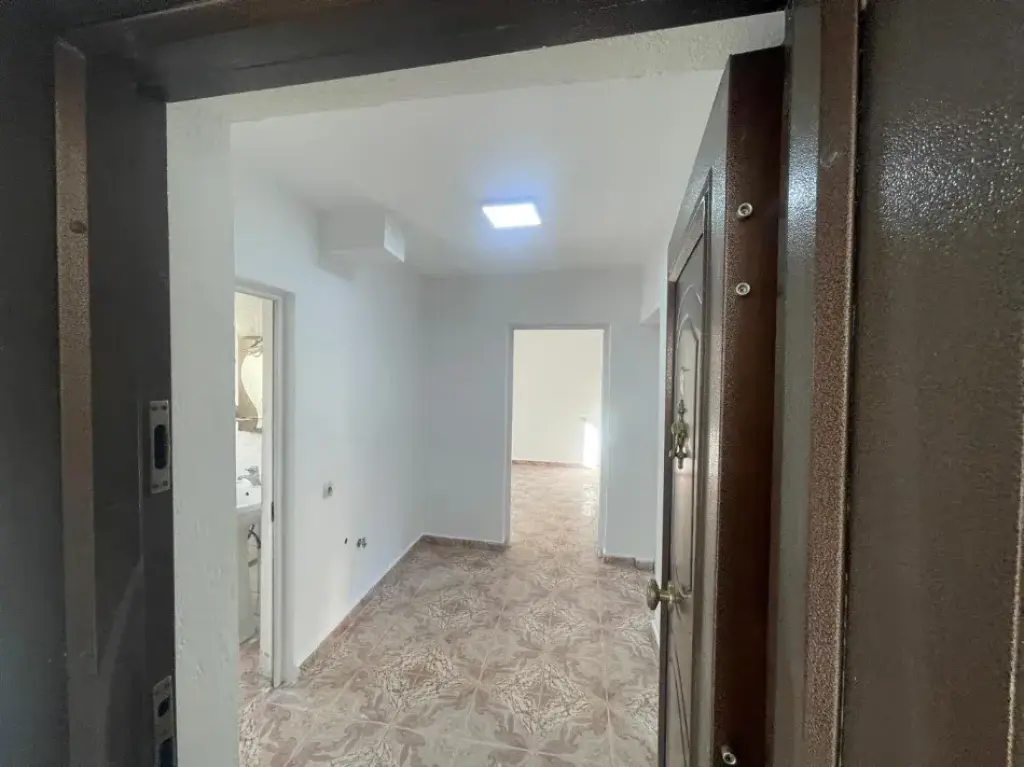 Rent | Apartament 2 + 1 | Rruga Ferit Xhajko | 500 €/month