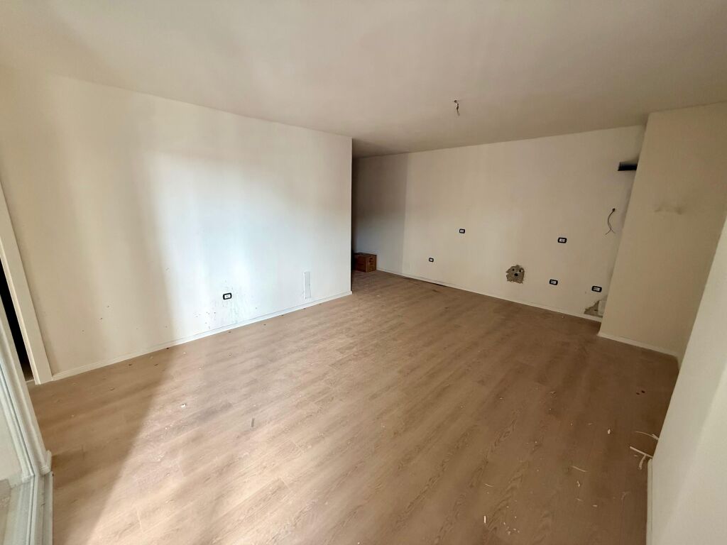 IN VENDITA Appartamento 2+1 📍 Garden Residence Turdiu, Ex Campo di Aviazione