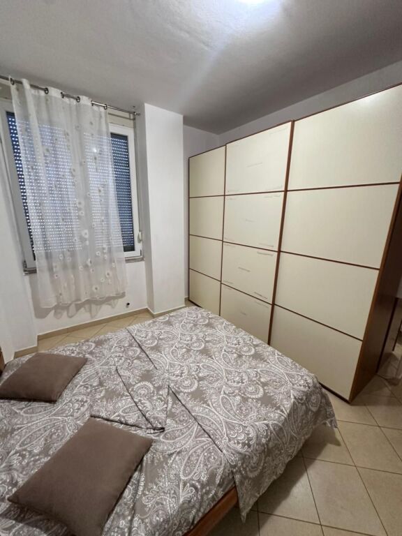 JEPET ME QERA APARTAMENT 2+1 PRANE GJYKATES, DURRES