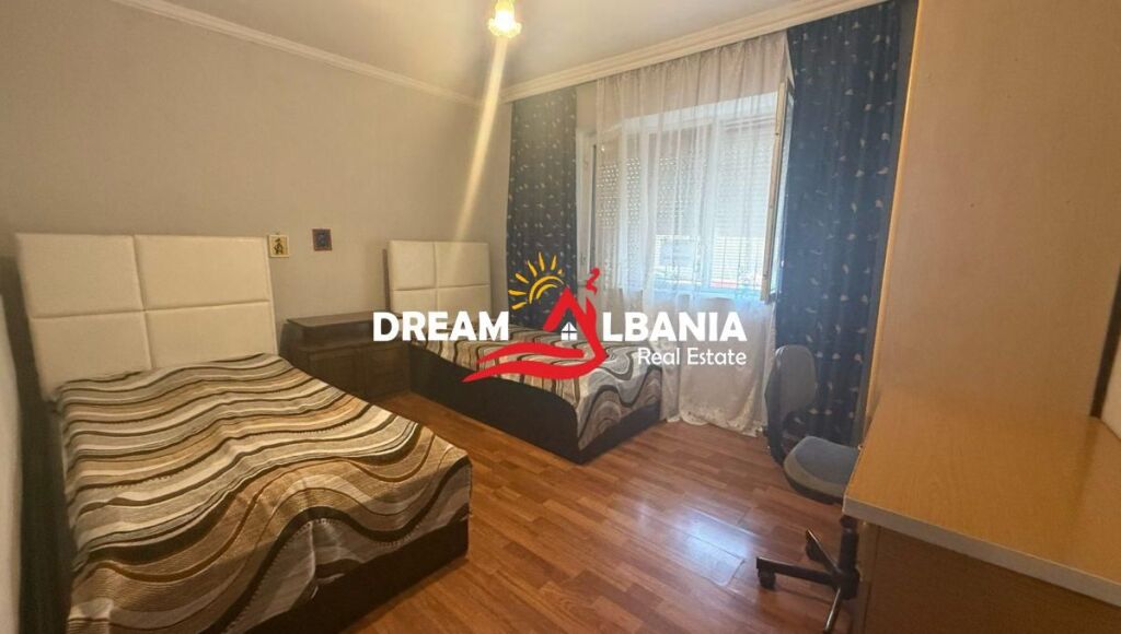 Apartament 2+1 me qera tek Pazari i Ri, Rruga Tefta Tashko Koco (ID 4229443)