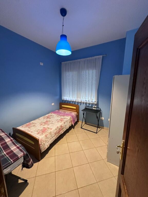 JEPET ME QERA APARTAMENT 2+1 PRANE GJYKATES, DURRES