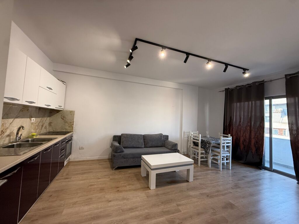 Appartamento 1+1 in affitto Astir, Nela 5 .
