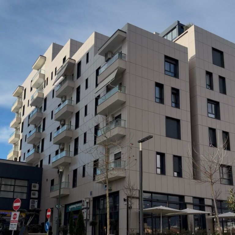 🏡 **SHITET APARTAMENT 2+1+2 – Rezidenca Erli, Porcelan** ✨