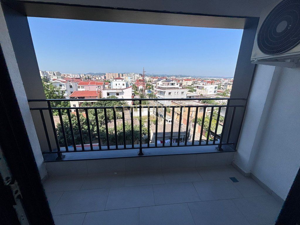 Jepet me Qira Apartament 1+1 pranë Bulevardit të Ri!! 600 € /Muaj