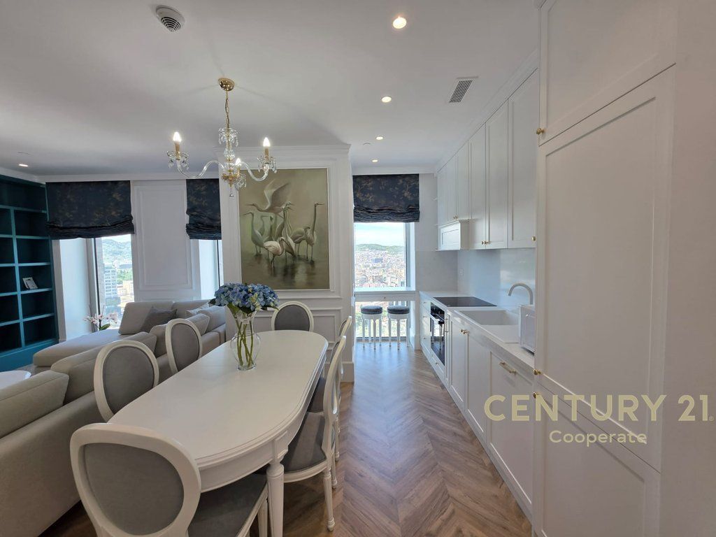 Appartamento 2+1+2 in vendita a Downtown One, Tirana