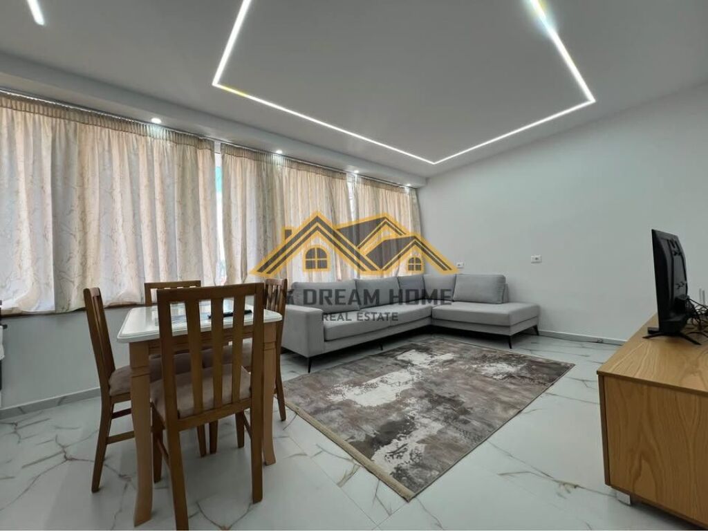 APARTMENT 1+1 IN THE CENTER OF DURRES, FOR SALE!