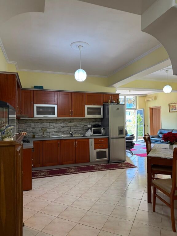 Apartment with wera 3+1 +2 opposite Delijorgjit