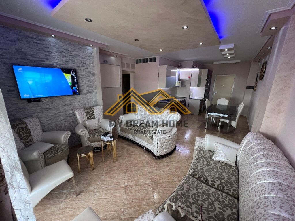 Jepet Apartament 2+1+2 Me Qira tek Galaktiku, Durrës!