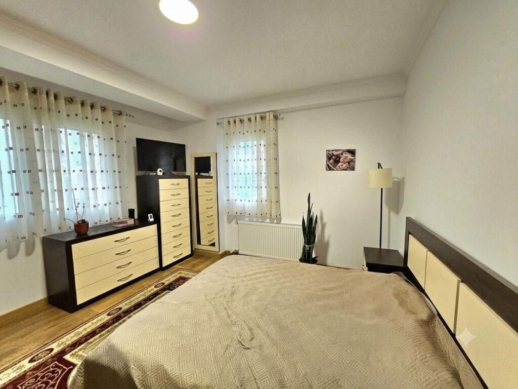 APARTAMENT PER QERA KOPSHTI BOTANIK