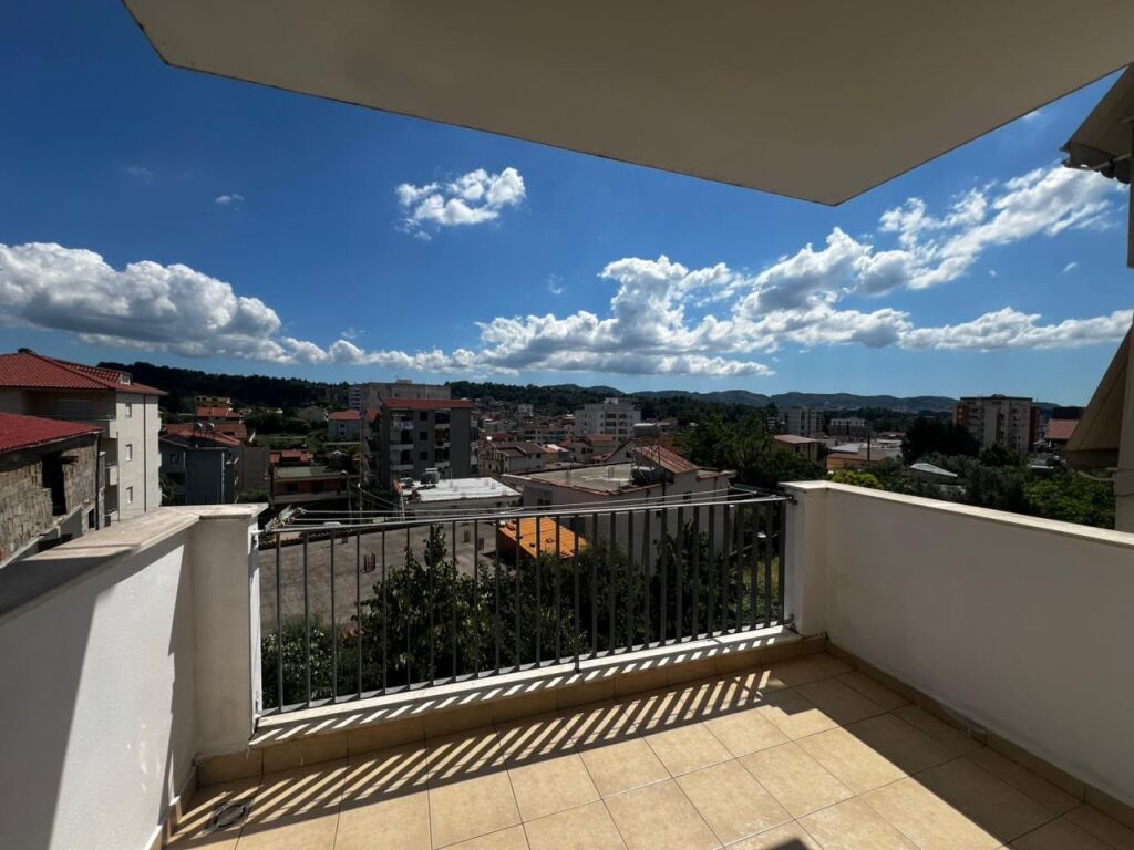 Qyteti Studenti Apartament me Qira 2+1 – Kompleksi ANA