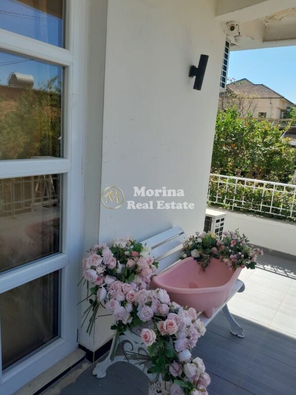 Qera | Vilë 7 + 1 | Rruga Halit Bega | 1500 €/muaj