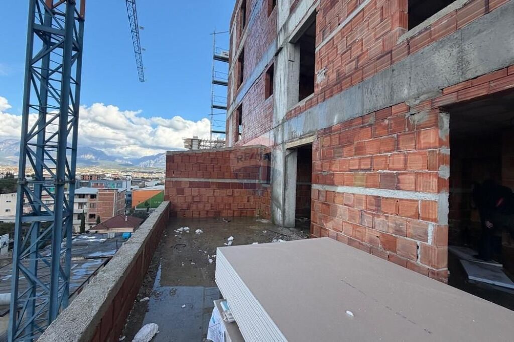 Apartment 3+1 + Veranda for Sale