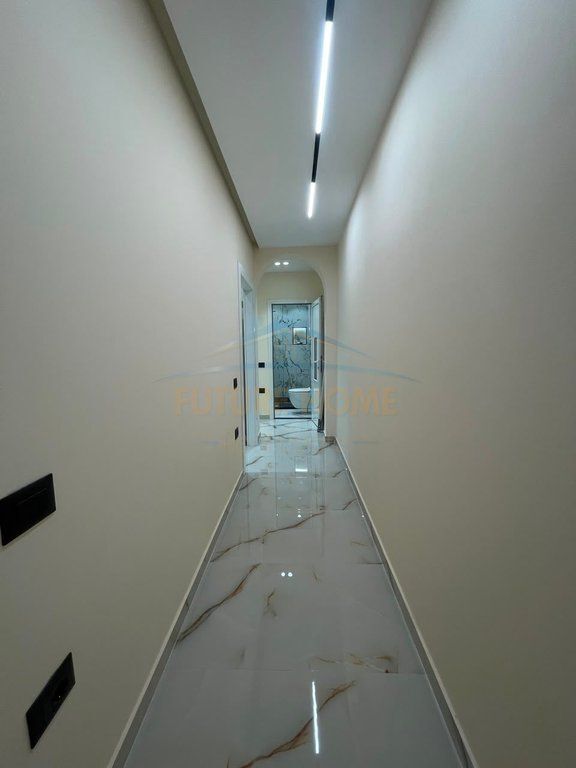Rent, Duplex 2+1+2 Elbasani Street, Tirana.