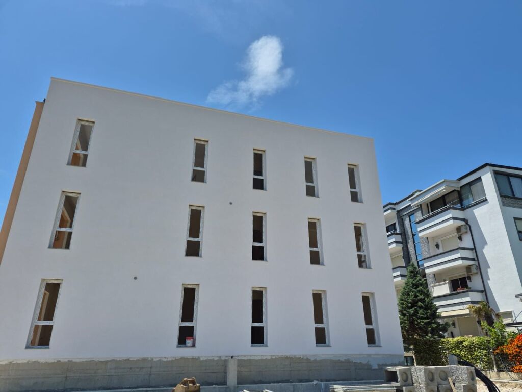 🏡 Apartment 1+1 for sale near the sea – Lalzi Bay