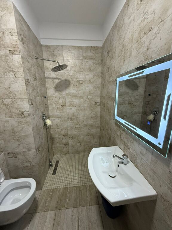 Affittasi 1+1 Green City Astir  50.000 leke