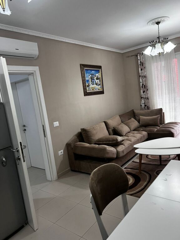 Affittasi 1+1 Green City Astir  50.000 leke