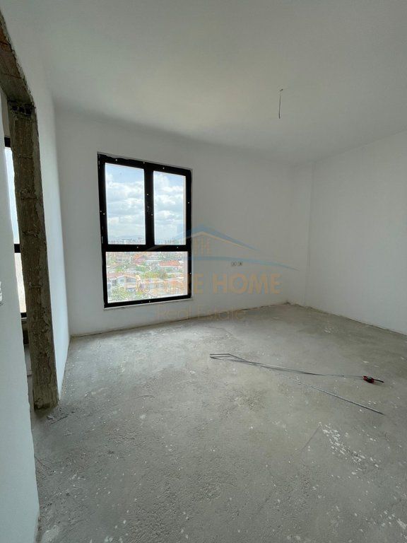 Apartment 3+1+2+Parking Space for Sale, Tirana Entry I