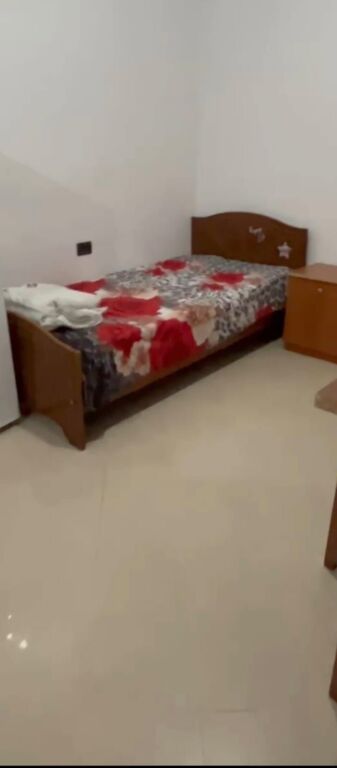 GARSIONERE 20000 LEKE,ZOGU I ZI