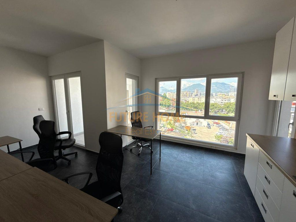Rent, Business Premises  Parking Space, Zogu i Zi, Tirana
