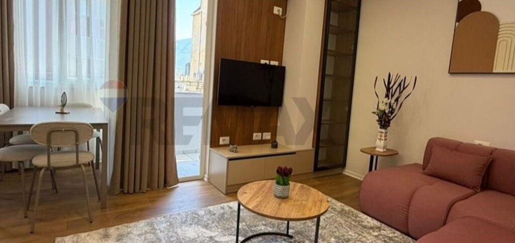 SHITET, APARTAMENT 2+1, MATERNITETI I RI, TIRANA!!! ID: 530581007-225