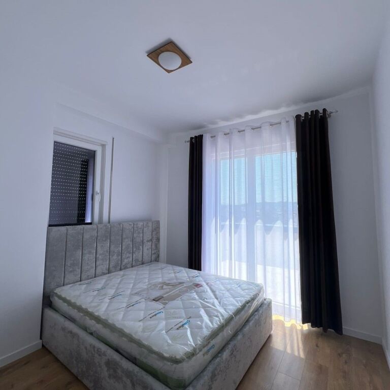 🏡 APARTAMENT 2+1 ME VERANDË ME QIRA – PASKUQAN ✨