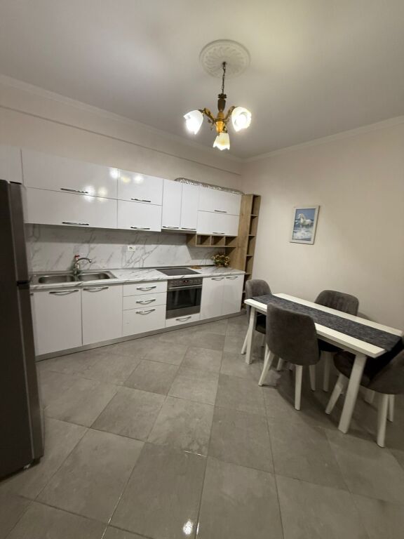 Affittasi 1+1 Green City Astir  50.000 leke