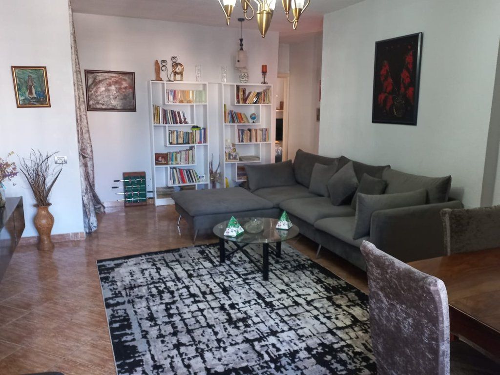 Appartamento 2+1 in affitto a Lapraka, Tirana