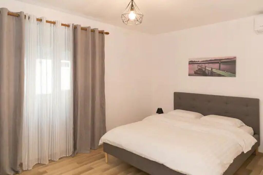 Apartment 2+1+1 with Balcony for Rent