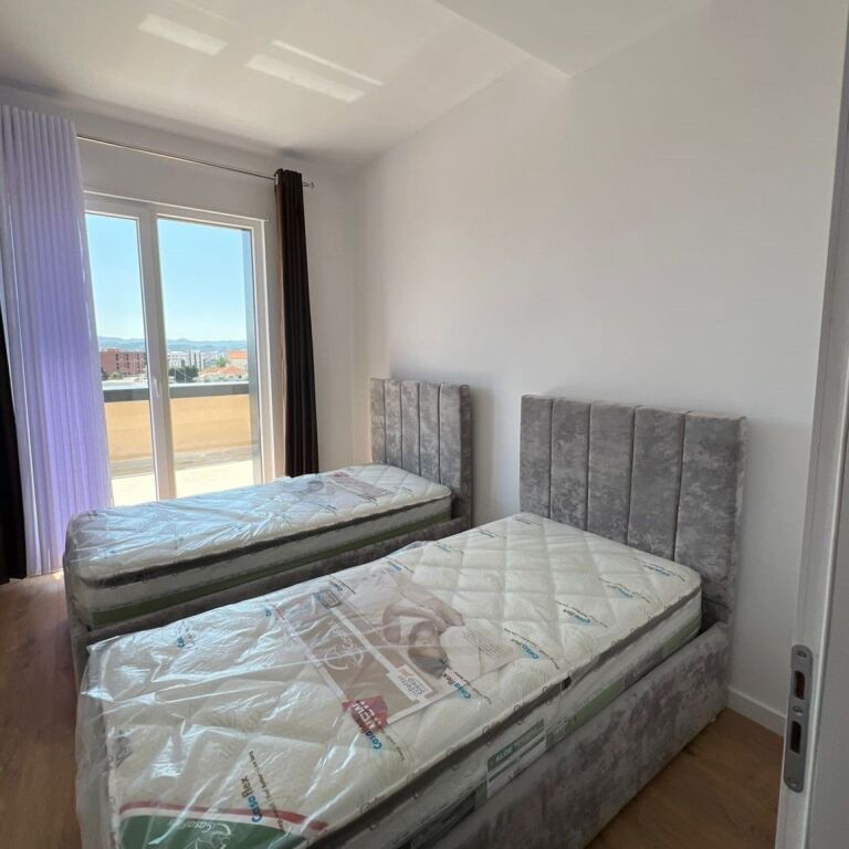 🏡 APARTAMENT 2+1 ME VERANDË ME QIRA – PASKUQAN ✨