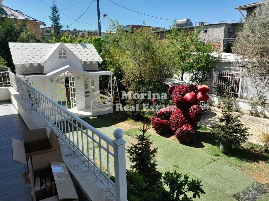 Qera | Vilë 7 + 1 | Rruga Halit Bega | 1500 €/muaj