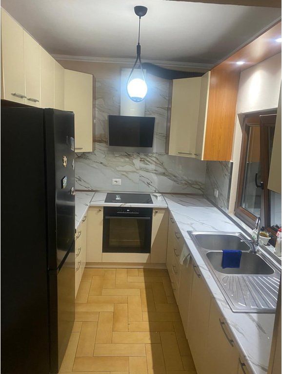 Apartment 120 m² near Bami's Grave, Tirana, 2+1 space For Rent