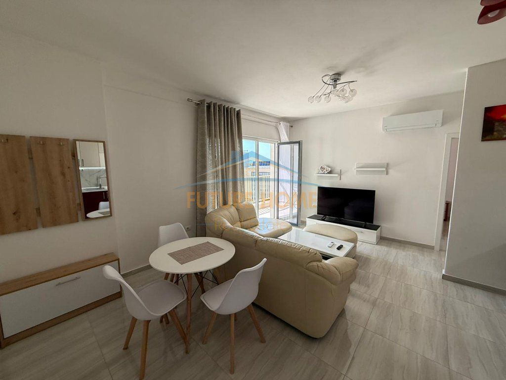 Affitto, Appartamento 1+1, Zogu i Zi, Tirana 650 €   