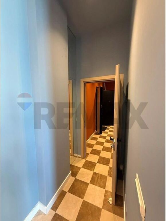 Apartament - Për Qira - 9 Katëshet, Tiranë