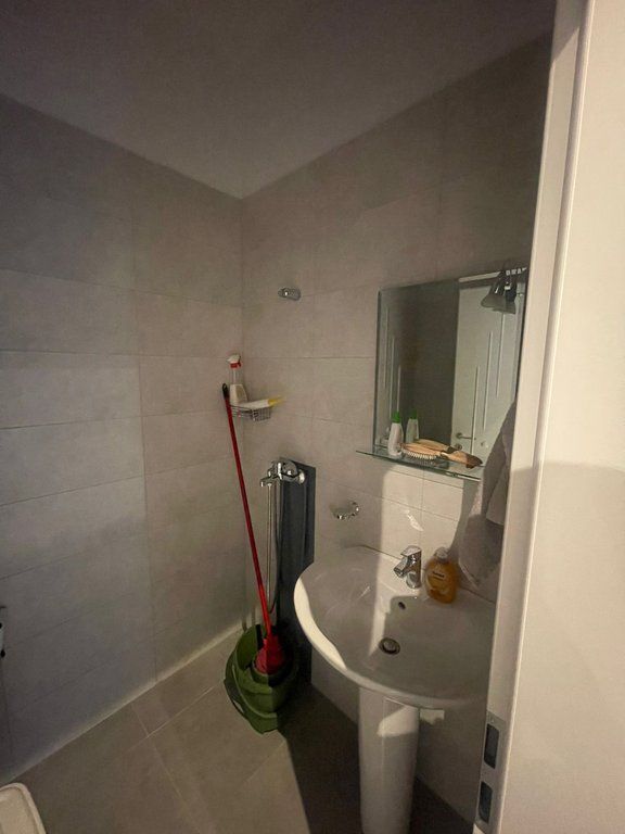 Beauty Salon Business for Sale in Mangalem Complex, Ali Demi, Tirana
