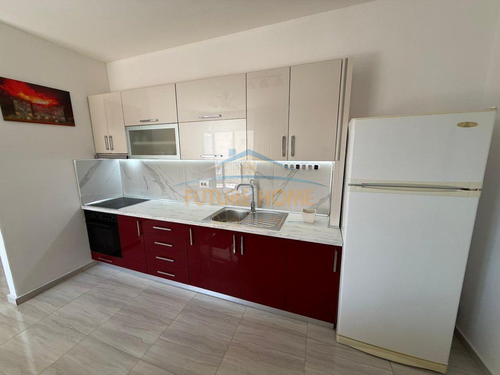 Affitto, Appartamento 1+1, Zogu i Zi, Tirana 650 €   