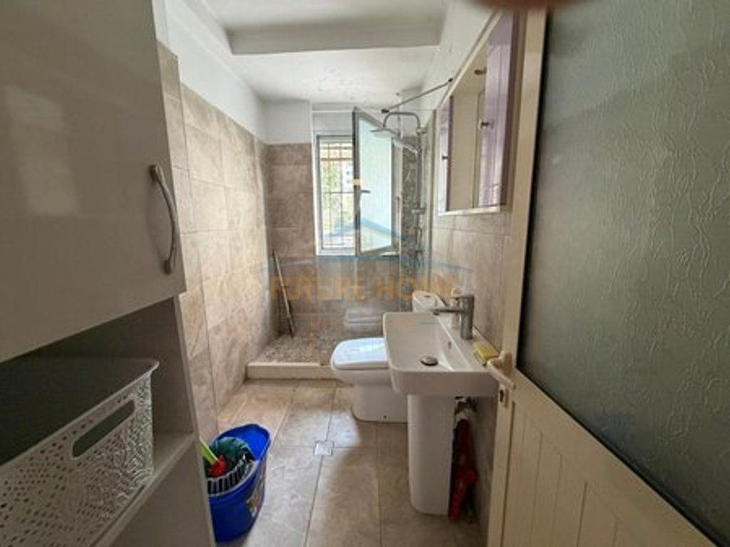Affitto, Appartamento 2 + 1, 21 Dhjetori, Tirana