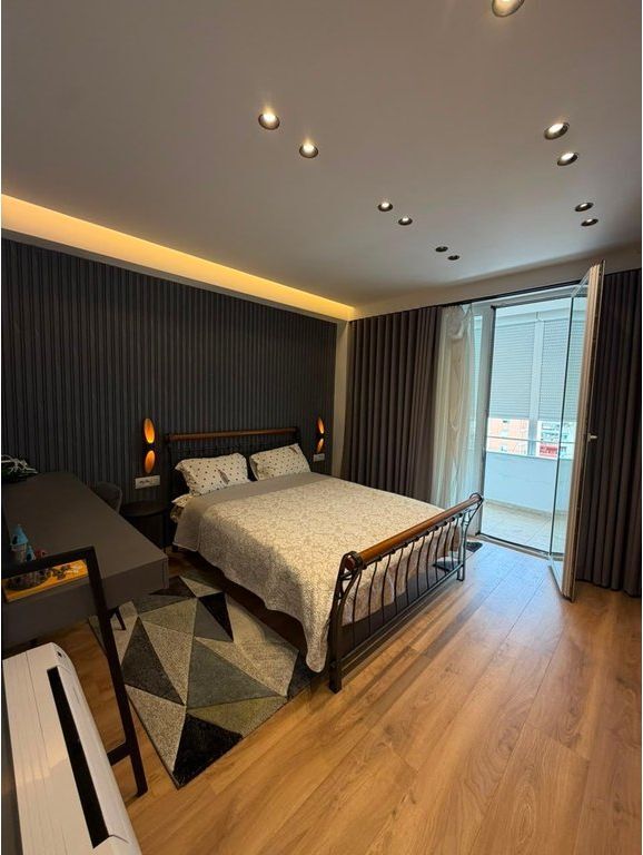 Rent, Apartment 3+1+2, Myslym Shyri, Tirana.