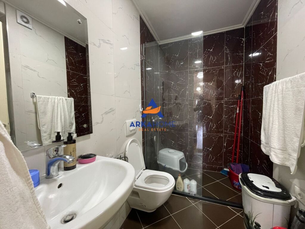 VENDESI APPARTAMENTO 3+1+BALCONE "GIARDINO BOTANICO" 360000 EURO