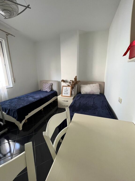 For rent 2+1+2 +garage