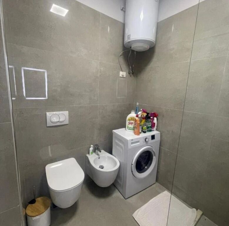 Qera | Apartament 1 + 1 | Spitali Amerikan 2 | 450 €/muaj