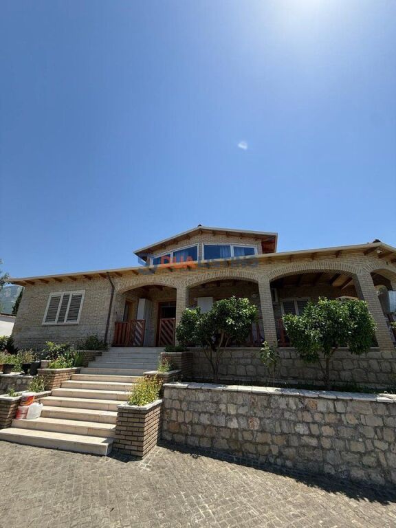 🏡 Jepet me Qira Super Vilë Individuale 🌿 📍 Farkë e Madhe, Tiranë