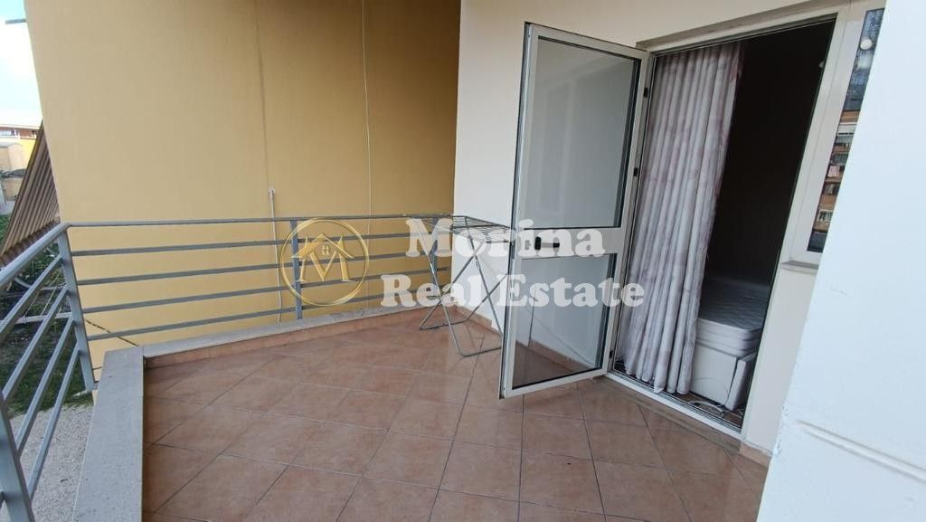 Affitto | Apartament 1 + 1 | Rruga Kongresi i Manastirit | 450 €/mese