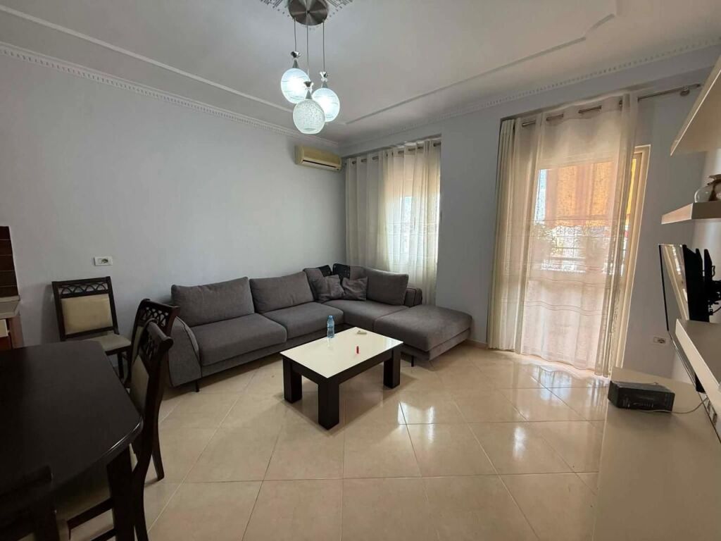 🏡 Appartamento 2+1 in affitto a 5 Maji, 550 mila leke