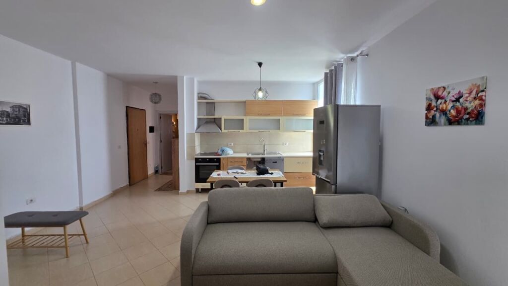 apartment for rent in Komune