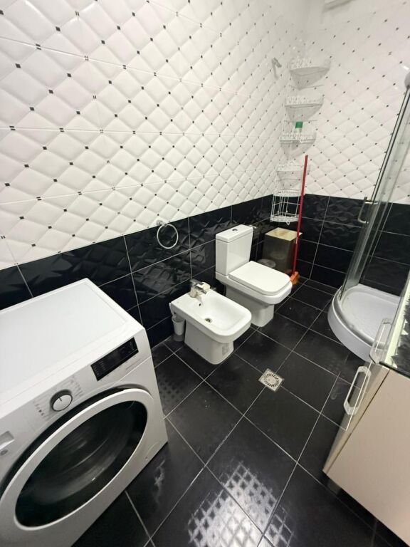 APARTAMENT 1+1 PER QERA TEK LIQENI I THATE