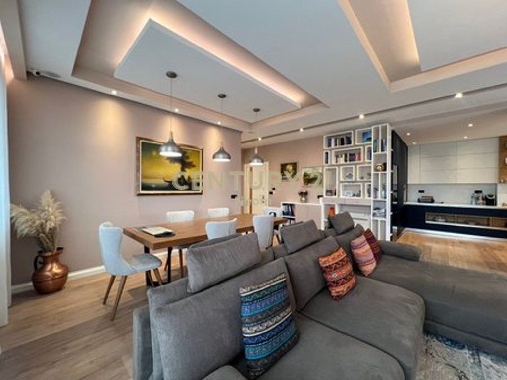 FOR RENT, MODERN PENTHOUSE 1+1 with PARKING SPACE, Artificial Lake ‼️ 1,200 € /Month