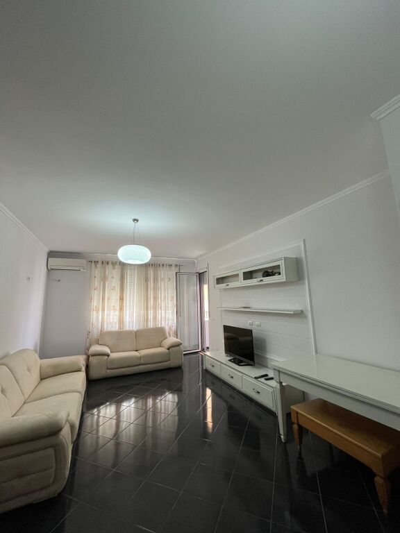 Rent | Apartament 2 + 1 | Fresku | 500 €/month